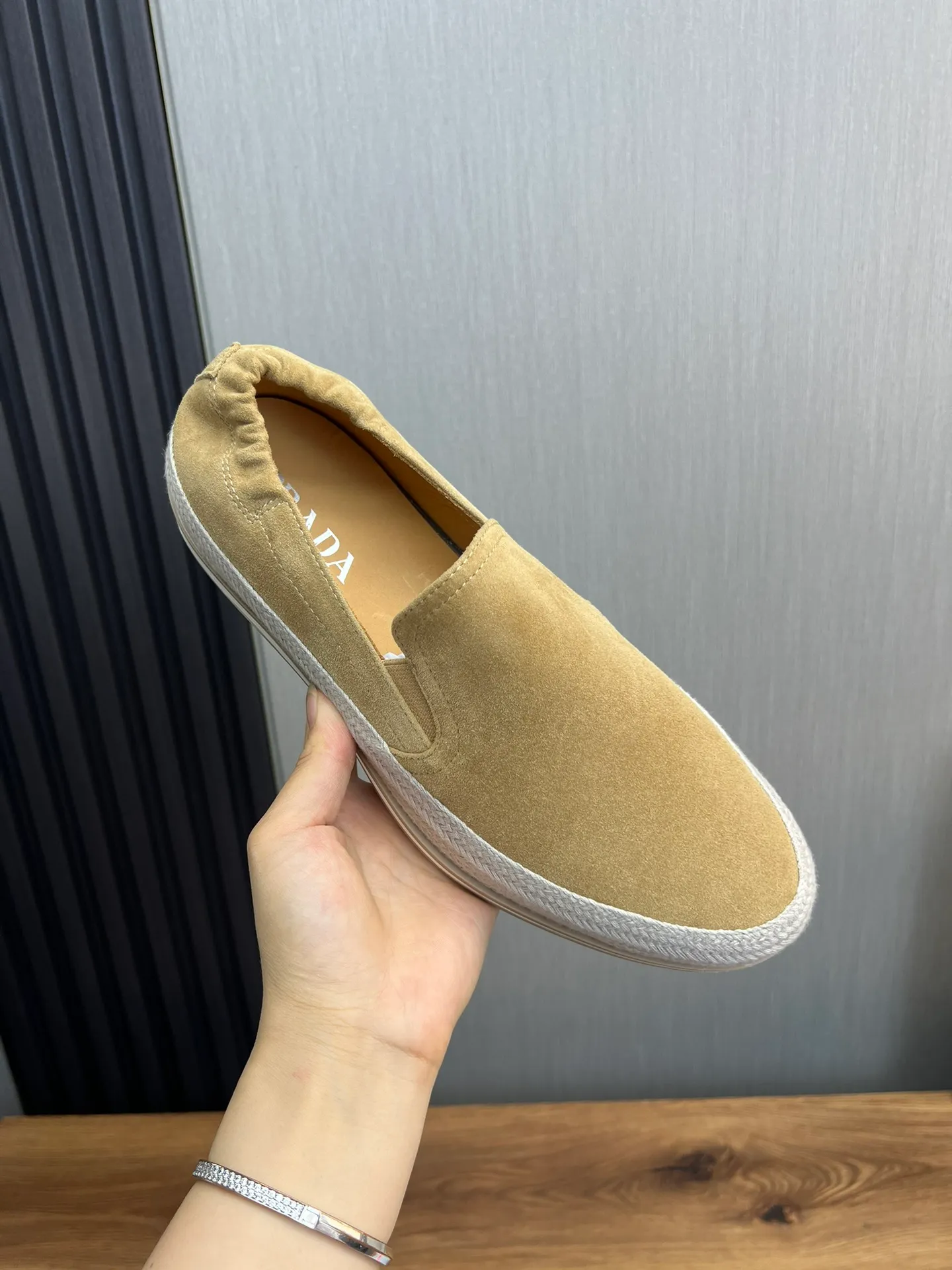 Men's shoes 💰540💰 [PRADA] Men's shoes are popular in the counter, official website is synchronized, 1 high-quality shipment ✔️Original frosted cowhide + cowhide lining, 1🆚1 replica, original sole, 38-45 (45 customized, non-refundable)